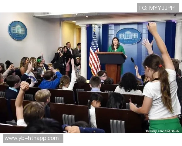 特朗普明日将在白宫接待C罗引发媒体关注与期待 特朗普明日将在白宫接待C罗引发媒体关注与期待